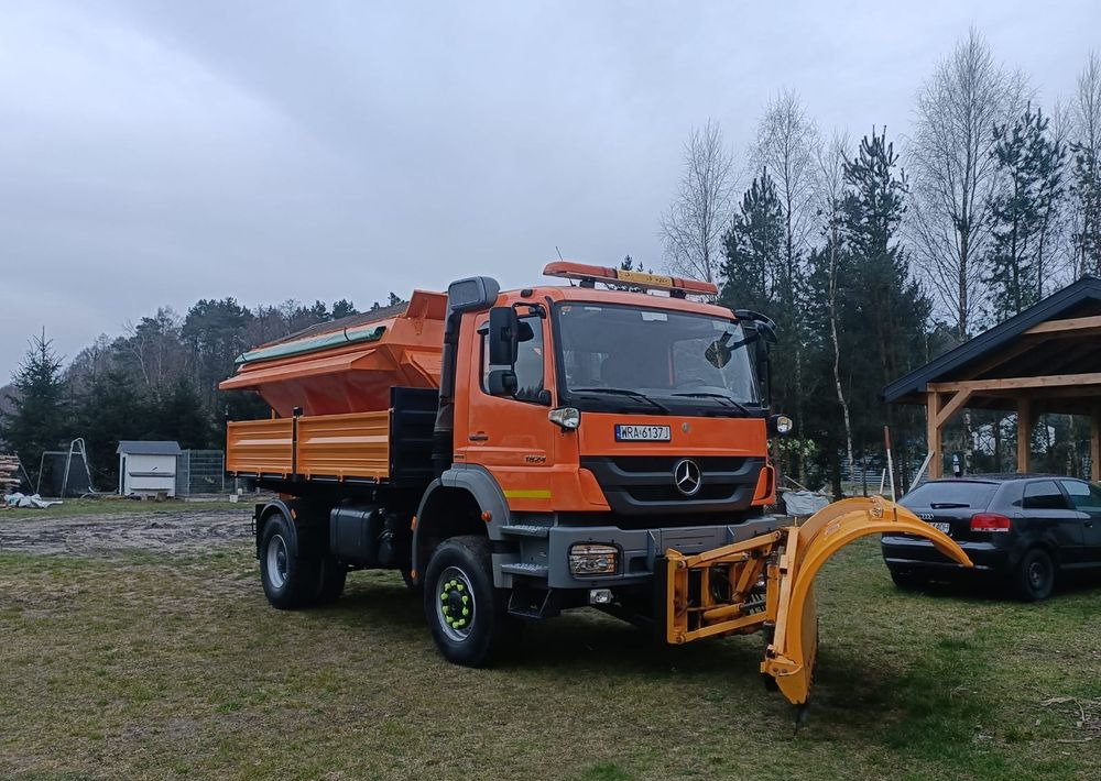Mercedes-Benz Axor 1824 - Mezzo spazzaneve: foto 4 Mercedes-Benz Axor 1824 - Mezzo spazzaneve: foto 4