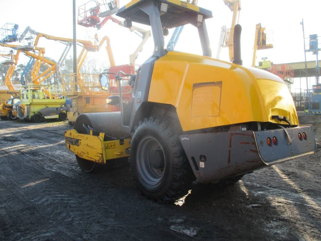 Dynapac CA 1300 - Rullo compattatore/ Rullo compressore: foto 4 Dynapac CA 1300 - Rullo compattatore/ Rullo compressore: foto 4