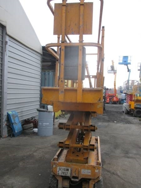 Genie GS 1532 - Piattaforma a pantografo: foto 2 Genie GS 1532 - Piattaforma a pantografo: foto 2