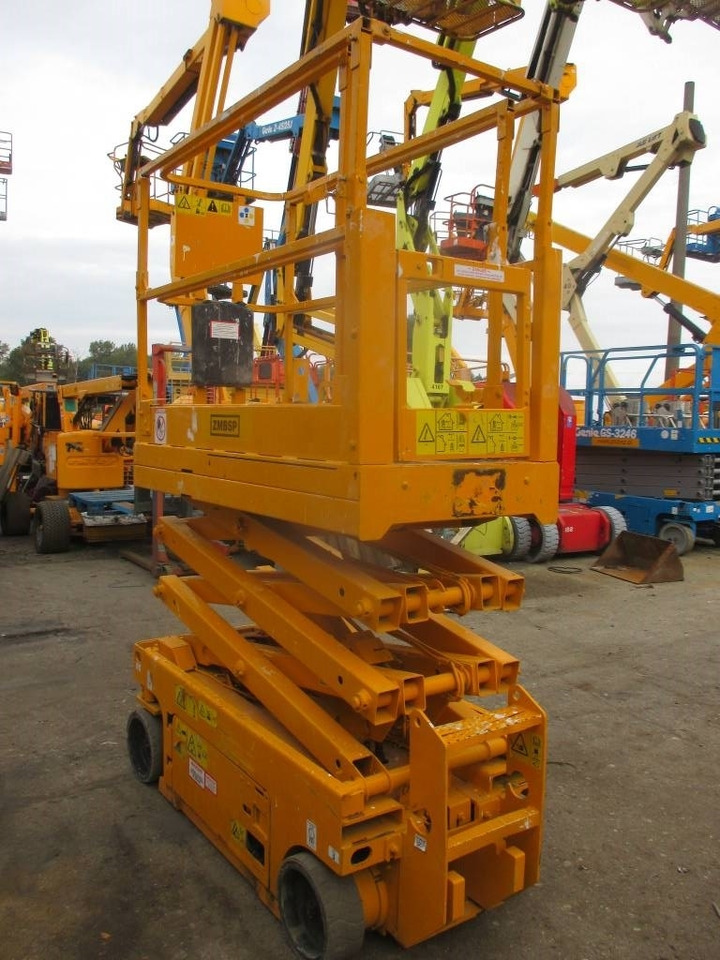 Genie GS 1532 - Piattaforma a pantografo: foto 4 Genie GS 1532 - Piattaforma a pantografo: foto 4