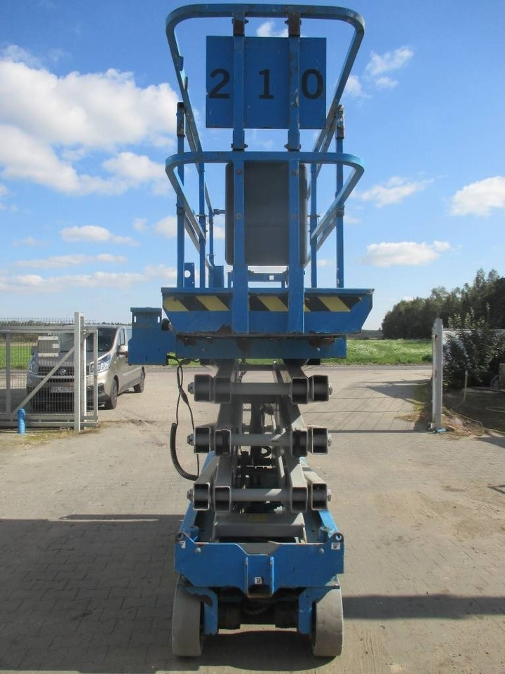 Genie GS 2632 - Piattaforma a pantografo: foto 3 Genie GS 2632 - Piattaforma a pantografo: foto 3