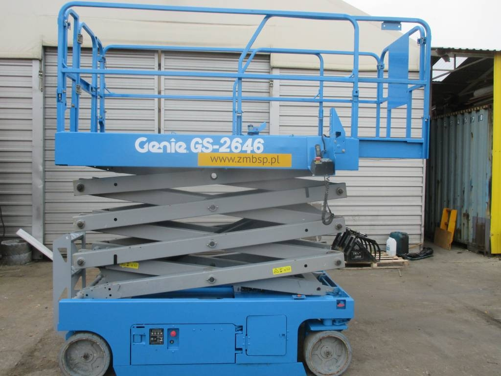 Genie GS 2646 - Piattaforma a pantografo: foto 1 Genie GS 2646 - Piattaforma a pantografo: foto 1