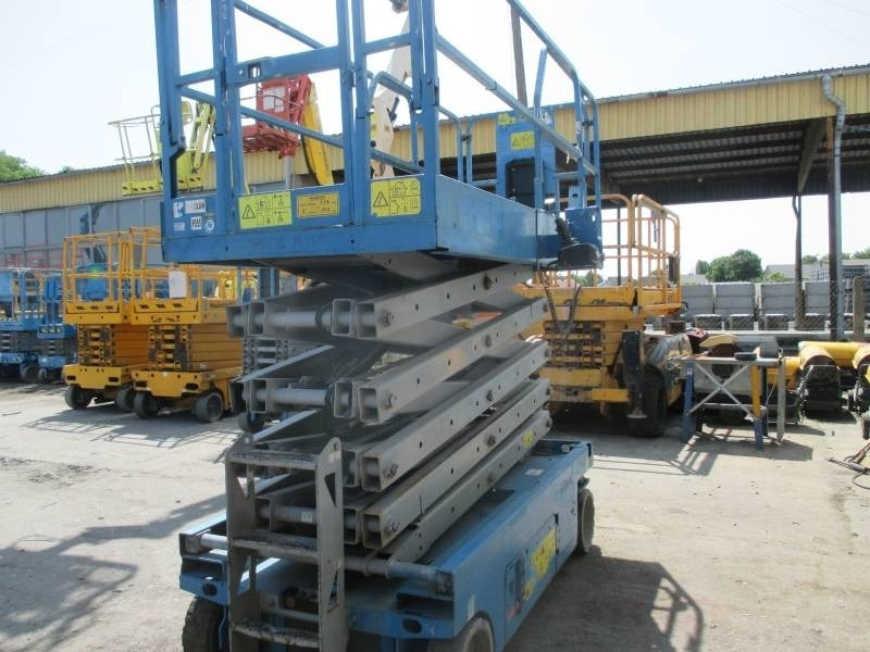 Genie GS 3246 - Piattaforma a pantografo: foto 4 Genie GS 3246 - Piattaforma a pantografo: foto 4