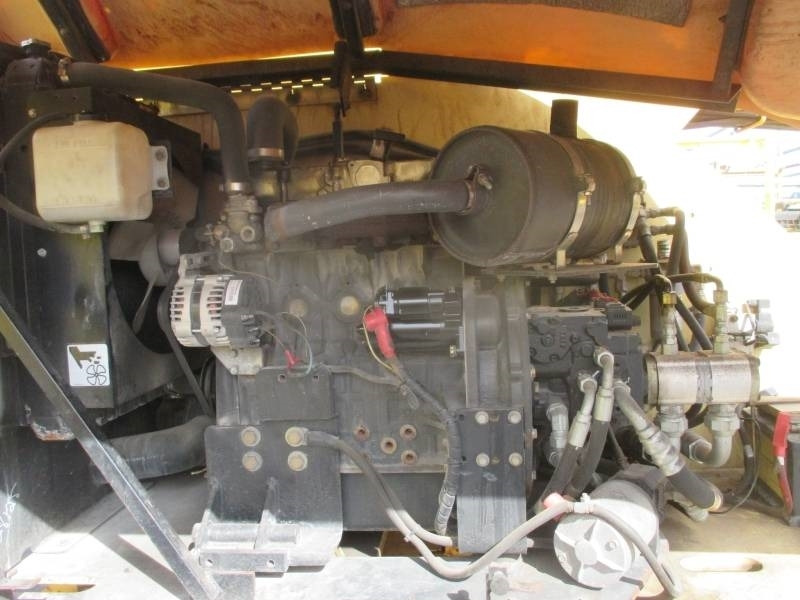 Piattaforma telescopica JLG 460 SJ: foto 14 Piattaforma telescopica JLG 460 SJ: foto 14