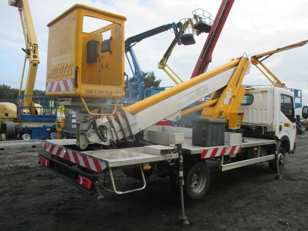 Multitel MT 202 - Piattaforma autocarrata: foto 3 Multitel MT 202 - Piattaforma autocarrata: foto 3