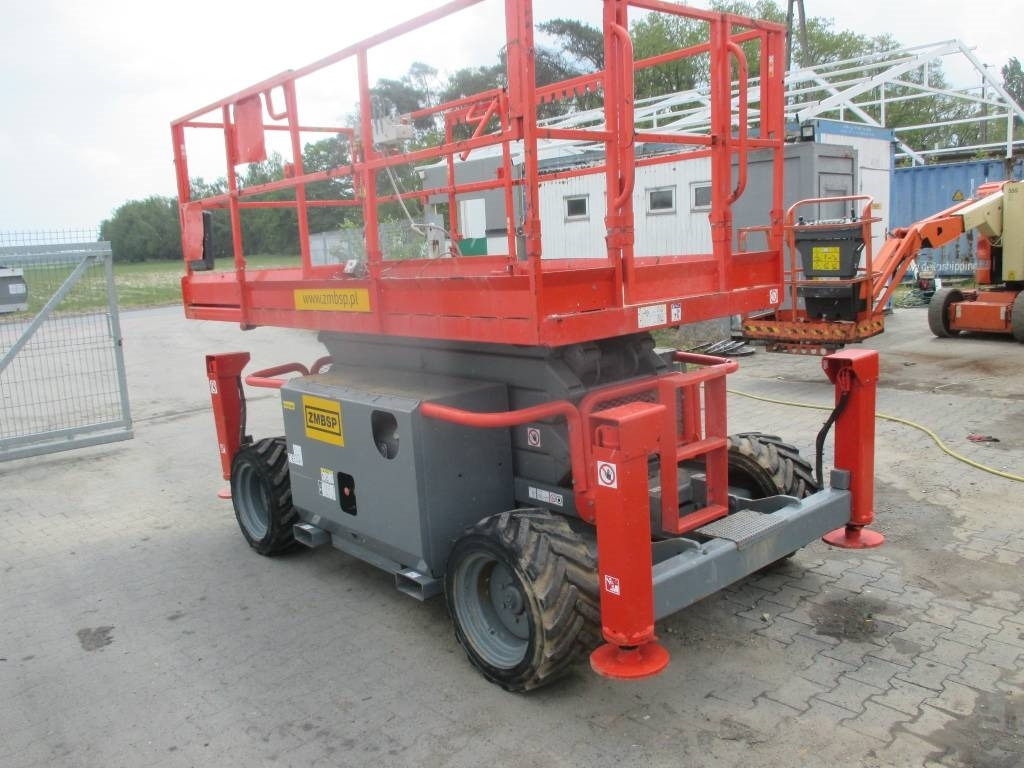SkyJack SJ 6832 RT - Piattaforma a pantografo: foto 5 SkyJack SJ 6832 RT - Piattaforma a pantografo: foto 5