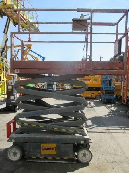 SkyJack SJ III 3219 - Piattaforma a pantografo: foto 5 SkyJack SJ III 3219 - Piattaforma a pantografo: foto 5