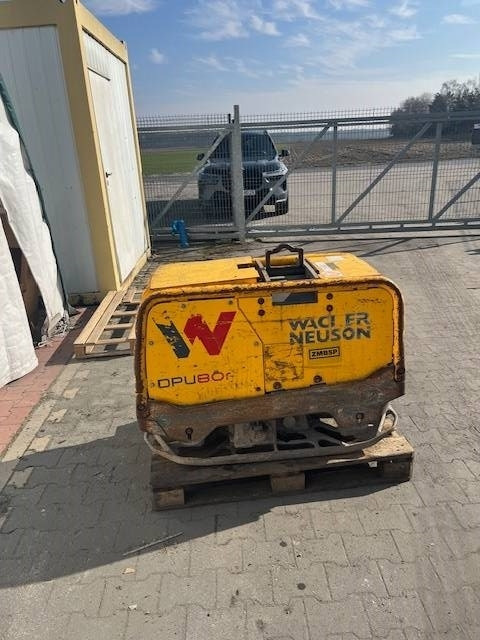 Wacker Neuson DPU 80 - Piastra vibrante: foto 2 Wacker Neuson DPU 80 - Piastra vibrante: foto 2
