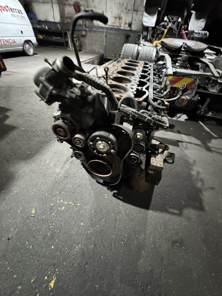 PACCAR 105.460 - Ricambi: foto 5 PACCAR 105.460 - Ricambi: foto 5