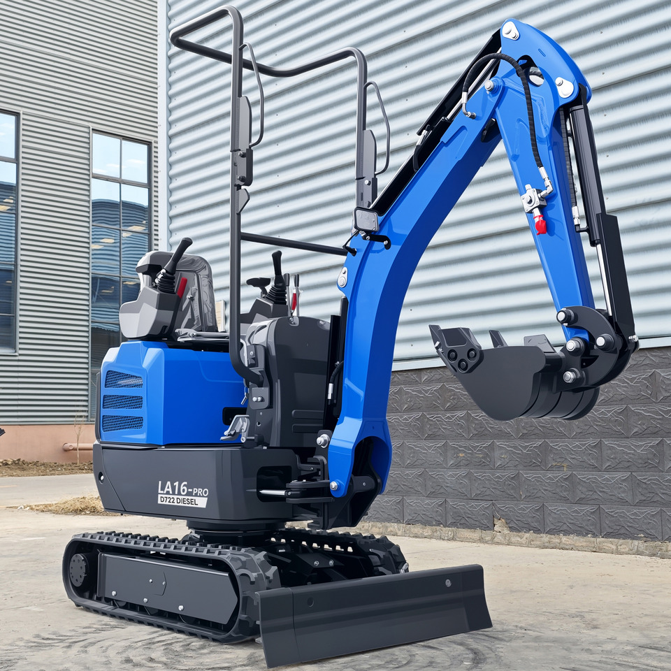 LEZUM LA16Pro Mini Excavator Kubota Euro 5/Epa Engine Mini Excavator For Sale - Miniescavatore: foto 1 LEZUM LA16Pro Mini Excavator Kubota Euro 5/Epa Engine Mini Excavator For Sale - Miniescavatore: foto 1