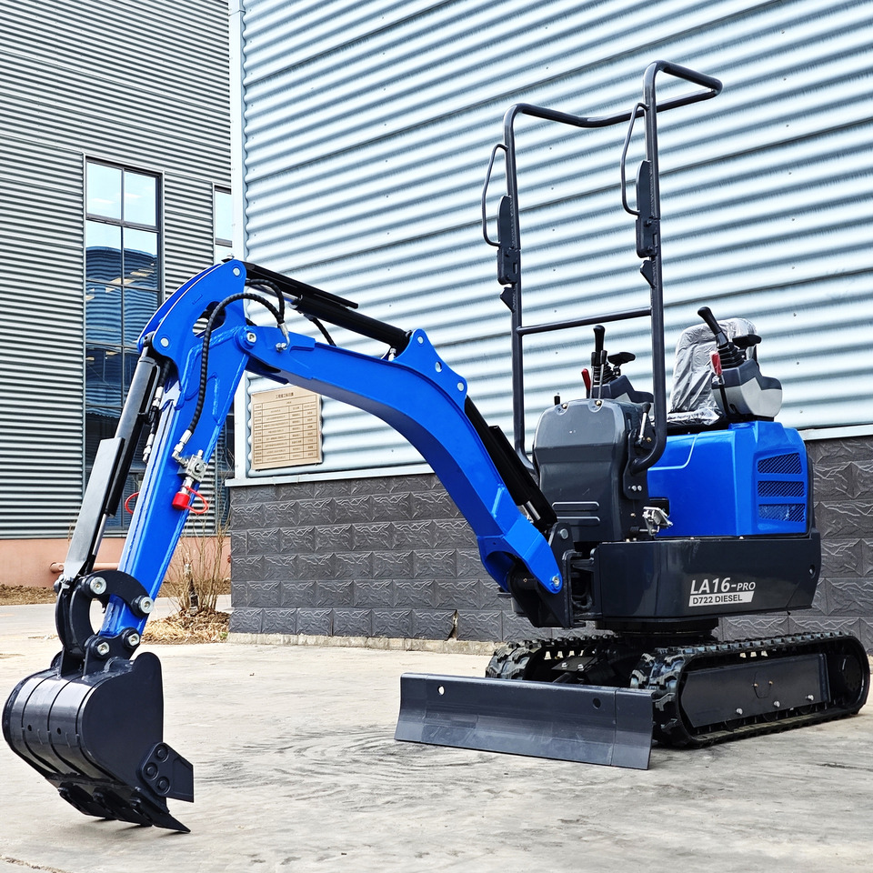 LEZUM LA16Pro Mini Excavator Euro 5/Epa Kubota Engine Mini Excavator For Sale - Escavatore: foto 1 LEZUM LA16Pro Mini Excavator Euro 5/Epa Kubota Engine Mini Excavator For Sale - Escavatore: foto 1