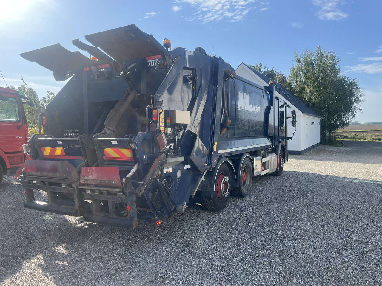 MERCEDES-BENZ 2630 2 camber - Camion immondizia: foto 5 MERCEDES-BENZ 2630 2 camber - Camion immondizia: foto 5