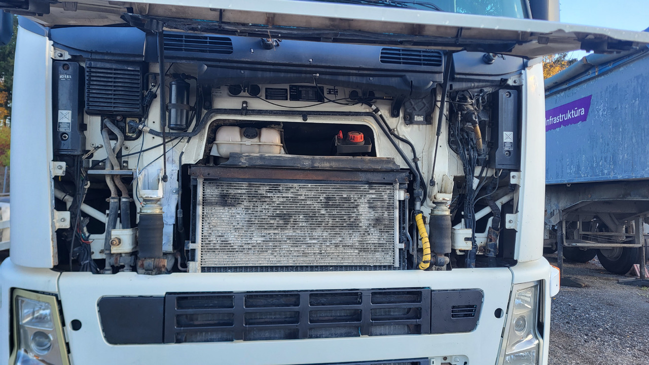 Leasing di VOLVO FH 12 460 VOLVO FH 12 460: foto 12