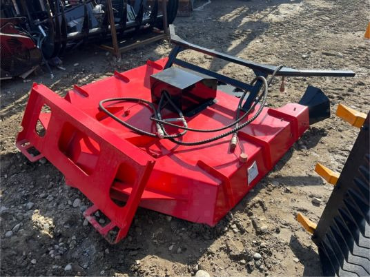 Broyeur forestier pour minichargeur - Altra macchina: foto 2 Broyeur forestier pour minichargeur - Altra macchina: foto 2