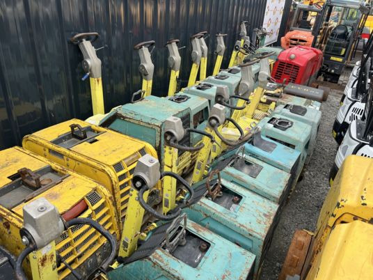 Ammann APH6020 - Piastra vibrante: foto 3 Ammann APH6020 - Piastra vibrante: foto 3