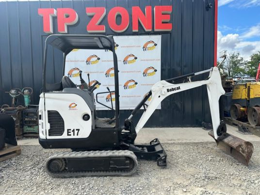 Bobcat E17 à 14500 € HT - Miniescavatore: foto 1 Bobcat E17 à 14500 € HT - Miniescavatore: foto 1