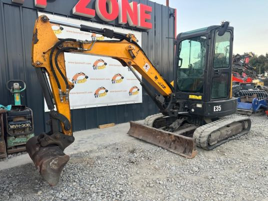 Miniescavatore Bobcat E35 Cabine à 22500 € HT: foto 9