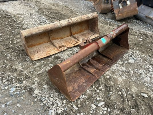 Godet de curage - Arden QA10 - QA11 - Benna per escavatore: foto 2 Godet de curage - Arden QA10 - QA11 - Benna per escavatore: foto 2