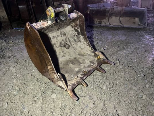 Godet de terrassement jcb - axe 45 mm - Benna per escavatore: foto 3 Godet de terrassement jcb - axe 45 mm - Benna per escavatore: foto 3