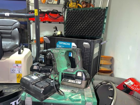 Marteau perforateur burineur hitachi - Attrezzatura da costruzione: foto 1 Marteau perforateur burineur hitachi - Attrezzatura da costruzione: foto 1