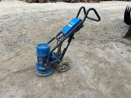 Ponceuse de sol TYROLIT FGE 270 HD - Attrezzatura da costruzione: foto 2 Ponceuse de sol TYROLIT FGE 270 HD - Attrezzatura da costruzione: foto 2