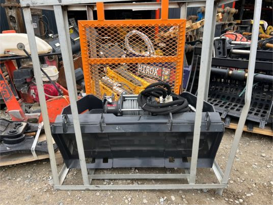 Treuil pour minichargeur - Verricello per Macchina da cantiere: foto 1 Treuil pour minichargeur - Verricello per Macchina da cantiere: foto 1