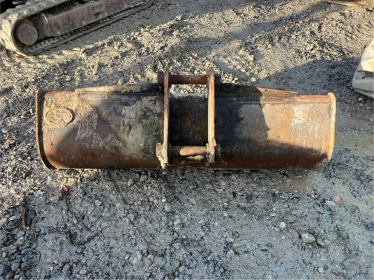 Godet de curage jcb - axe 45 mm - Benna per escavatore: foto 4 Godet de curage jcb - axe 45 mm - Benna per escavatore: foto 4