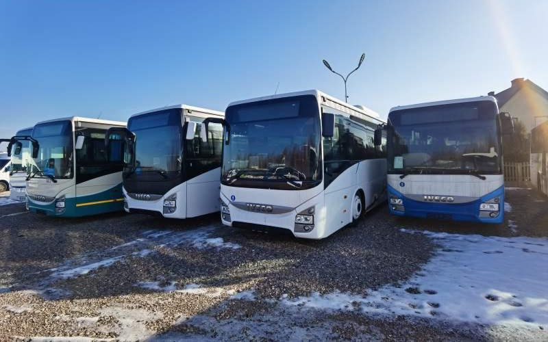 Iveco Arway Crossway 12m EURO 6 KLIMA, Intouro, ul - Pullman: foto 4 Iveco Arway Crossway 12m EURO 6 KLIMA, Intouro, ul - Pullman: foto 4
