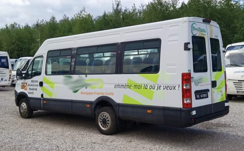 Iveco Daily 23 miejsca, KLIMA, WEBASTO - Autobus extraurbano: foto 5 Iveco Daily 23 miejsca, KLIMA, WEBASTO - Autobus extraurbano: foto 5