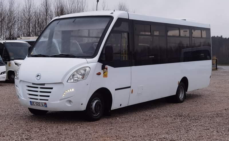 Iveco Kapena Thesi 34 EURO V *daily*wing*mediano - Autobus extraurbano: foto 2 Iveco Kapena Thesi 34 EURO V *daily*wing*mediano - Autobus extraurbano: foto 2