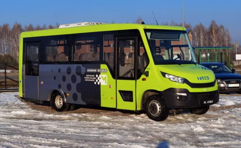 Iveco mobi city, klima, EURO VI ,rosero , sprinter - Autobus urbano: foto 1 Iveco mobi city, klima, EURO VI ,rosero , sprinter - Autobus urbano: foto 1