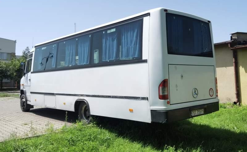 Mercedes-Benz Vario 814D 38+12 - Autobus extraurbano: foto 2 Mercedes-Benz Vario 814D 38+12 - Autobus extraurbano: foto 2