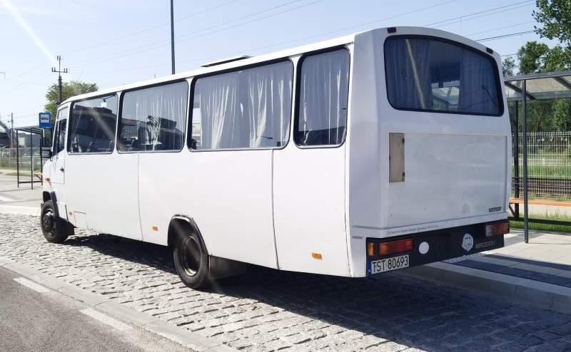 Mercedes-Benz Vario 814D 38+13 - Autobus extraurbano: foto 3 Mercedes-Benz Vario 814D 38+13 - Autobus extraurbano: foto 3