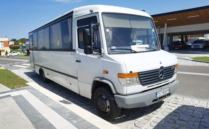 Mercedes-Benz Vario 814D 38+15 - Autobus extraurbano: foto 2 Mercedes-Benz Vario 814D 38+15 - Autobus extraurbano: foto 2