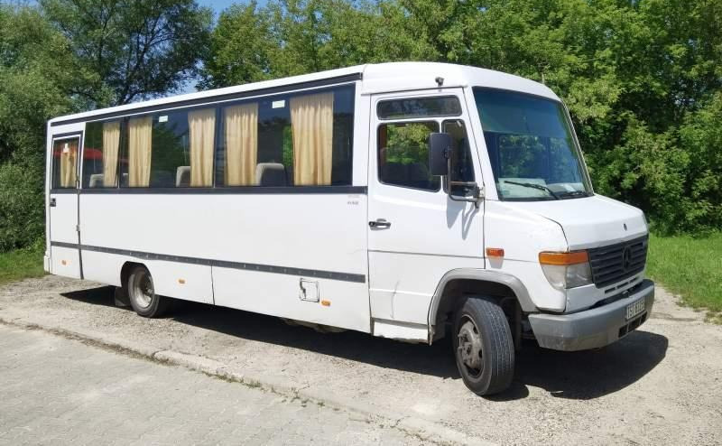 Mercedes-Benz Vario 814D 38 - Autobus extraurbano: foto 1 Mercedes-Benz Vario 814D 38 - Autobus extraurbano: foto 1