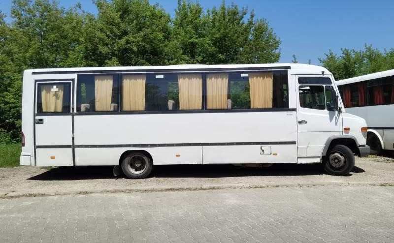 Mercedes-Benz Vario 814D 38 - Autobus extraurbano: foto 3 Mercedes-Benz Vario 814D 38 - Autobus extraurbano: foto 3