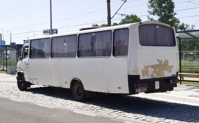 Mercedes-Benz Vario 814D 39+12 - Autobus extraurbano: foto 2 Mercedes-Benz Vario 814D 39+12 - Autobus extraurbano: foto 2