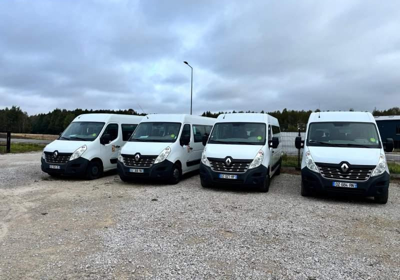 Renault Master 17 miejsc EURO 6 4 szt - Minibus, Pulmino: foto 1 Renault Master 17 miejsc EURO 6 4 szt - Minibus, Pulmino: foto 1
