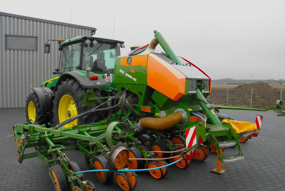 Amazone EDX 6000-2C Xpress 8 rzedowy, Nie Malowany, Stan Bardzo Dobry - Seminatrice: foto 5 Amazone EDX 6000-2C Xpress 8 rzedowy, Nie Malowany, Stan Bardzo Dobry - Seminatrice: foto 5