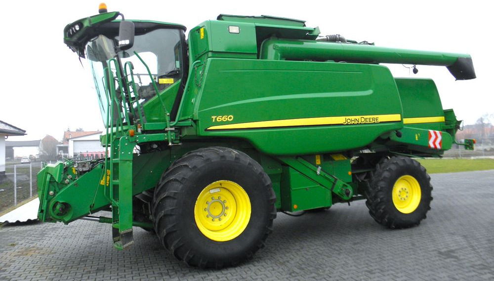John Deere T 660 2012 Rok, heder 7,6m, Nowsza Wersja, Nie Malowany, Stan Bardzo Dobry - Mietitrebbia: foto 1 John Deere T 660 2012 Rok, heder 7,6m, Nowsza Wersja, Nie Malowany, Stan Bardzo Dobry - Mietitrebbia: foto 1