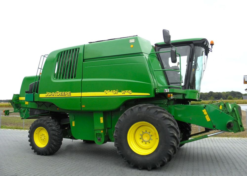 John Deere WTS 9640i 2006 Rok , Nowsza Wersja, heder,6,7m, Greenstar, Nie Malowany, Stan Bardzo Dobry - Mietitrebbia: foto 4 John Deere WTS 9640i 2006 Rok , Nowsza Wersja, heder,6,7m, Greenstar, Nie Malowany, Stan Bardzo Dobry - Mietitrebbia: foto 4