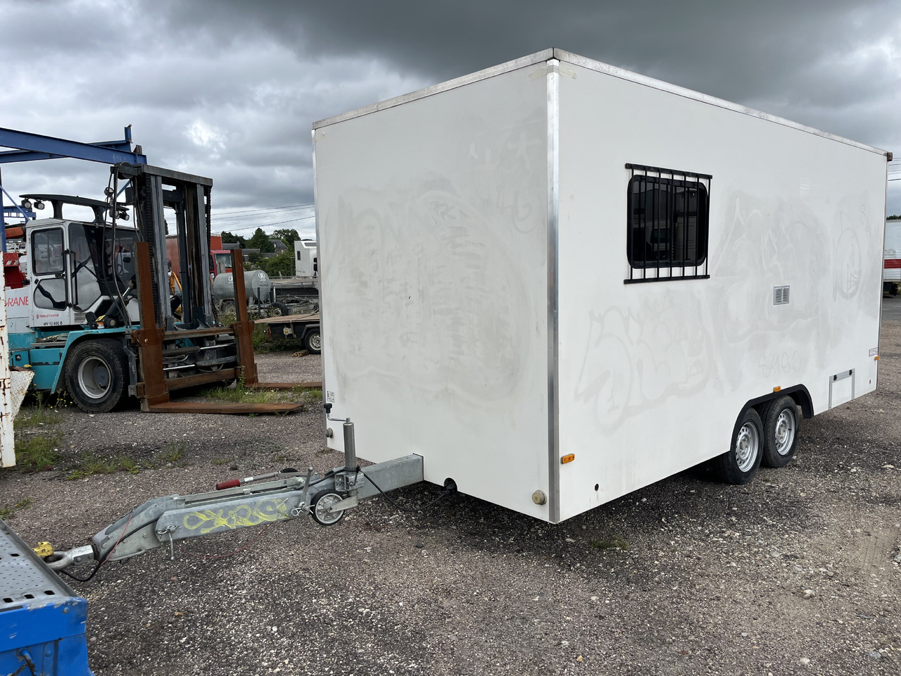 Jcr Base de vie - Rimorchio per auto: foto 1 Jcr Base de vie - Rimorchio per auto: foto 1