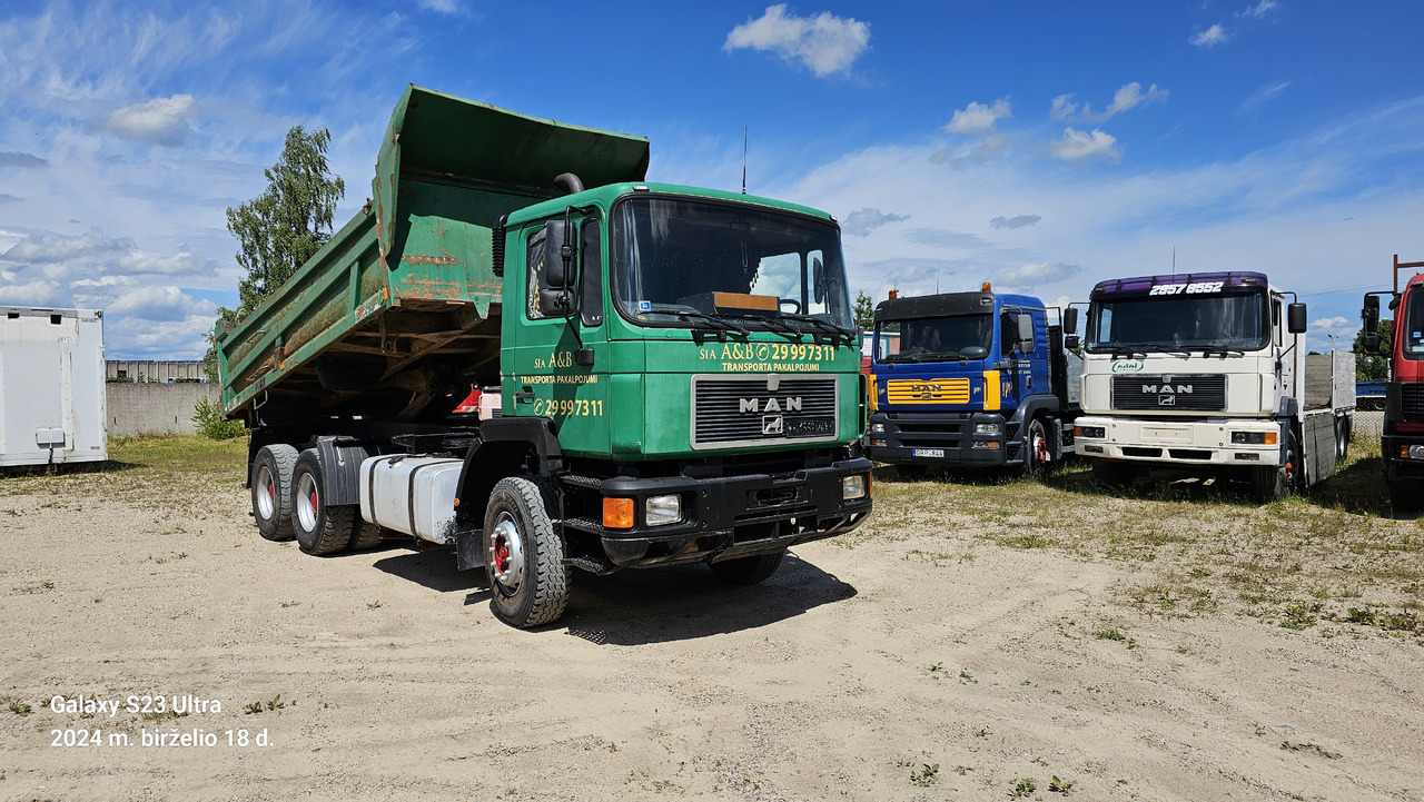 MAN 26.322 - Autocarro ribaltabile: foto 5 MAN 26.322 - Autocarro ribaltabile: foto 5