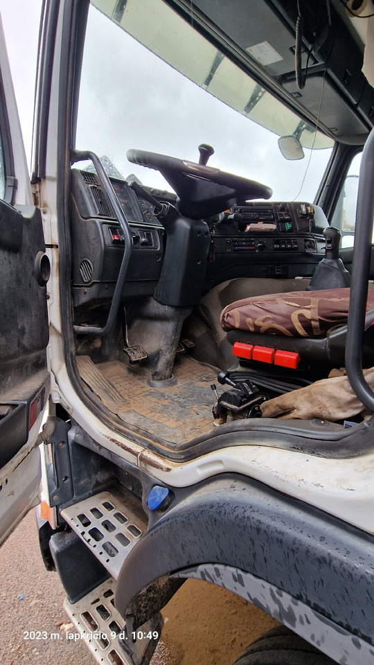 Autocarro ribaltabile VOLVO FM 12  6x6: foto 20