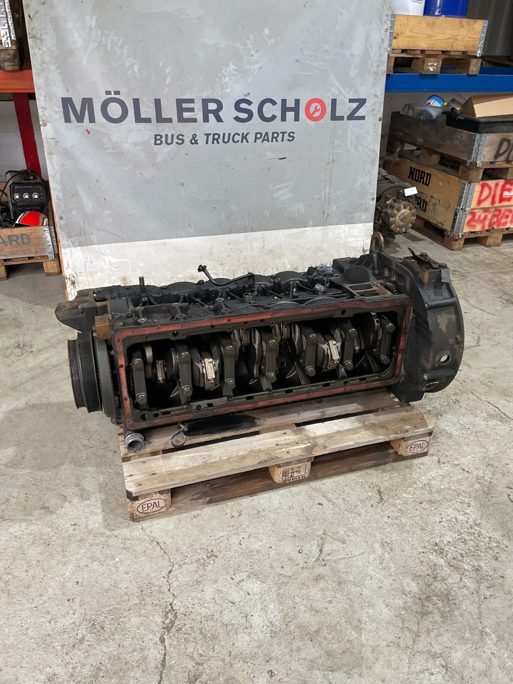 MAN Motor MAN Lions City D2066 LUH 52 Euro 6 Block D 2066 Motorblock Kurbelwelle - Motore e ricambi per Autobus: foto 1 MAN Motor MAN Lions City D2066 LUH 52 Euro 6 Block D 2066 Motorblock Kurbelwelle - Motore e ricambi per Autobus: foto 1