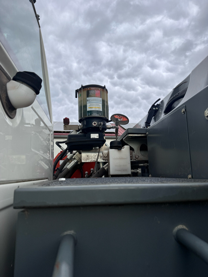 Escavatore gommato LIEBHERR A 916 Litronic: foto 14