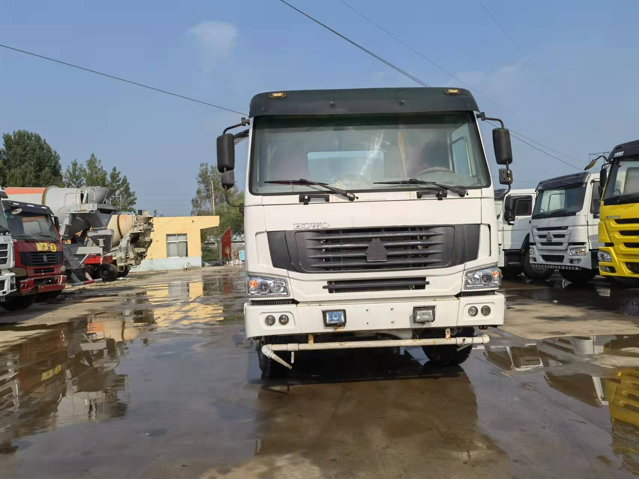 HOWO 336-371 - Camion cisterna: foto 5 HOWO 336-371 - Camion cisterna: foto 5