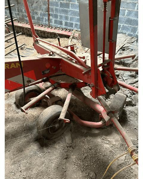 AGRAM 484 - Voltafieno: foto 2 AGRAM 484 - Voltafieno: foto 2