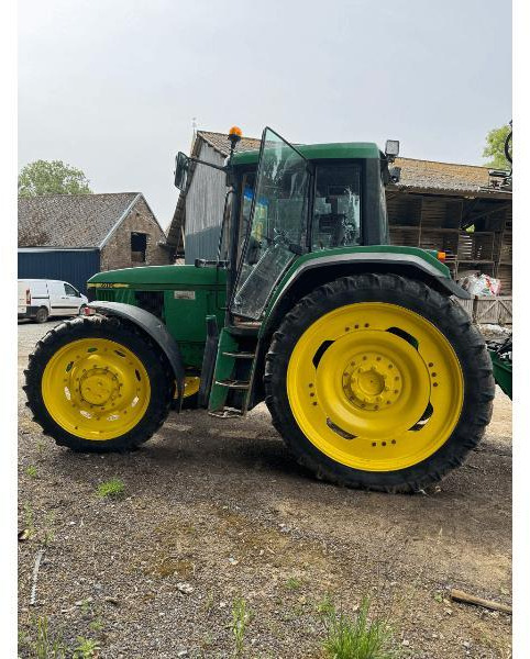 JOHN DEERE 6910 - Trattore: foto 1 JOHN DEERE 6910 - Trattore: foto 1