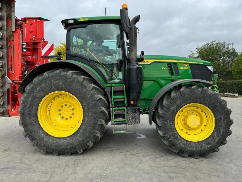 JOHN DEERE 6R250 - Trattore: foto 3 JOHN DEERE 6R250 - Trattore: foto 3